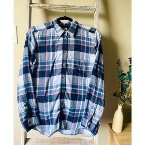 "AMERICAN EAGLE" AHH-MAZINGLY SOFT BOYFRIEND FIT FLANNEL.